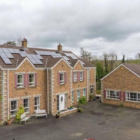 Hotel Killead House Aldergrove Esterno foto