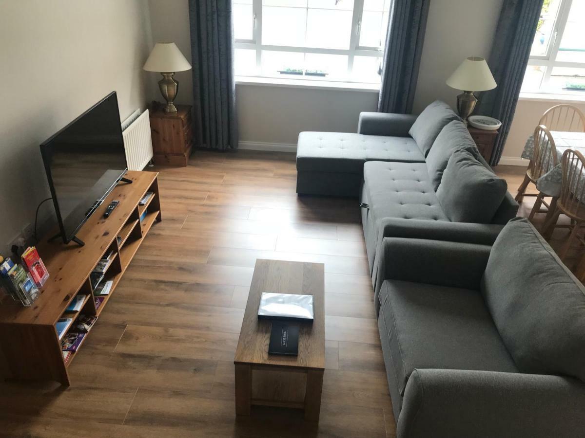 Hotel Killead House Aldergrove Esterno foto