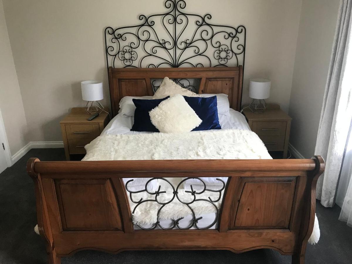 Hotel Killead House Aldergrove Esterno foto