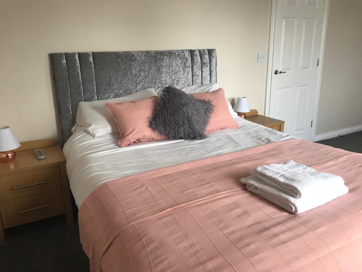 Hotel Killead House Aldergrove Esterno foto
